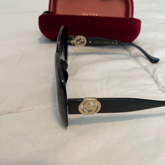 Gucci 57MM Square Sunglasses - Picture 3 of 8